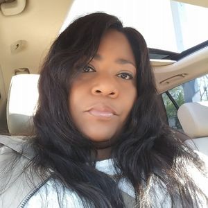 Meet your Posher, Charliss