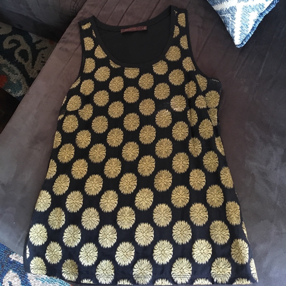 Black and gold tank