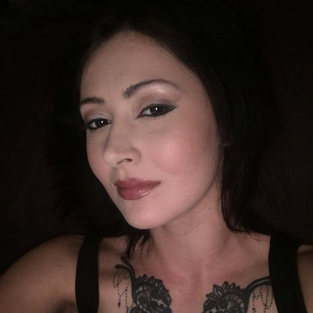Meet your Posher, Dana