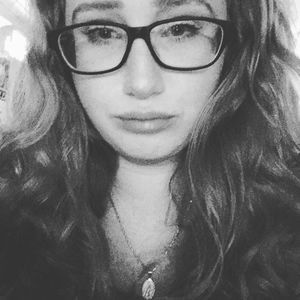 Meet your Posher, Renie