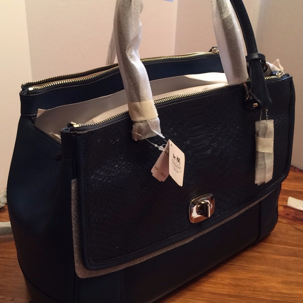 Authentic coach large leather triple zip satchel