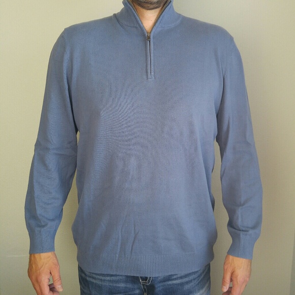 Old Navy Other - Blue sweater with zip up collar