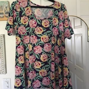 LULAROE Perfect T. Just like new!