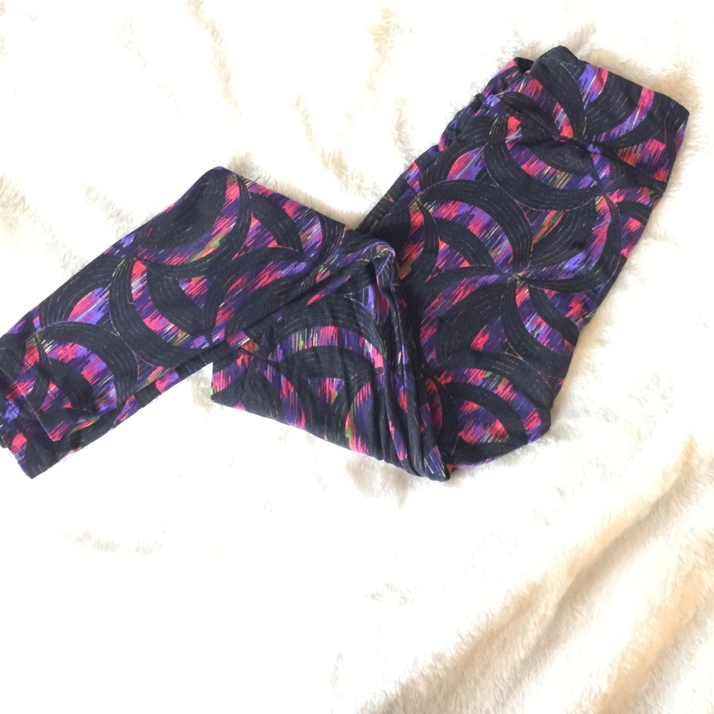 Lularoe Purple, Pink, and Black Leggings OS