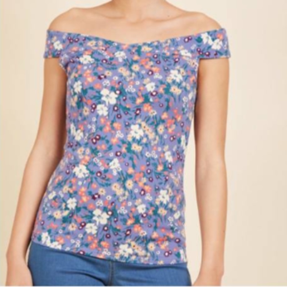STYLISH SURPRISE FAIL! Lilac off-shoulder top 1X