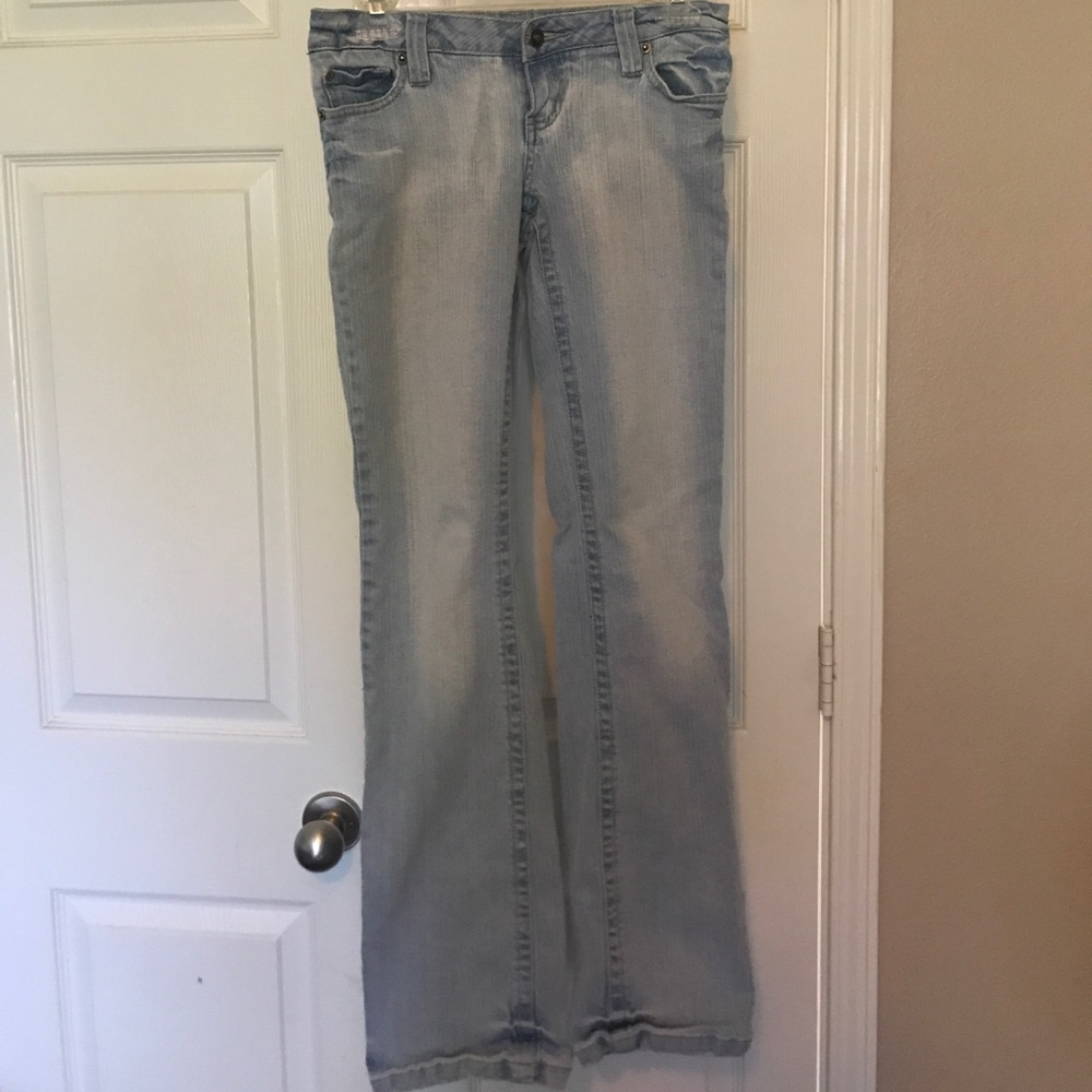 Zana-di premium light wash blue jeans