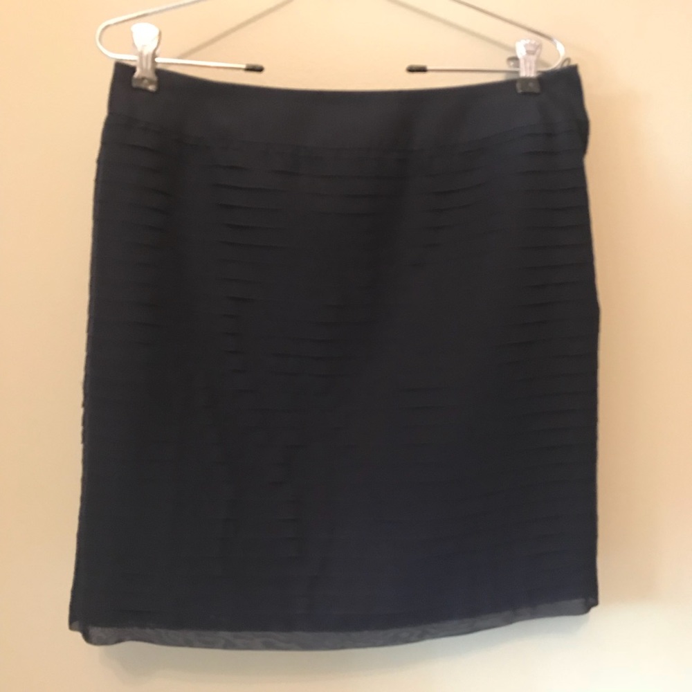 [H&M] Navy Ruffle Skirt