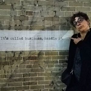 Meet your Posher, Cynthia