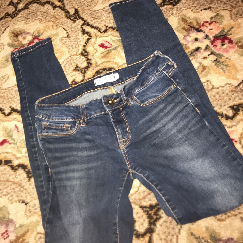 Bullhead skinny jeans