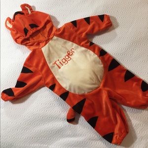 Disney Tigger costume!