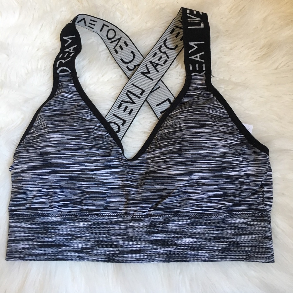 Sports bra