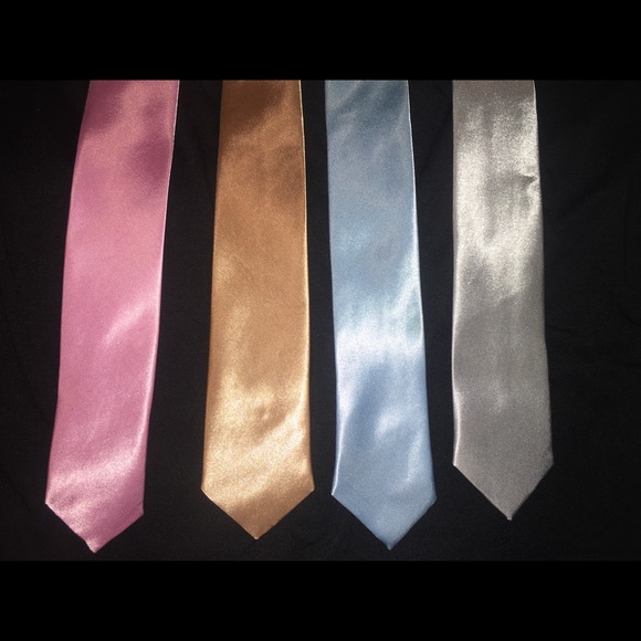 skinny neckties! - Picture 2 of 4