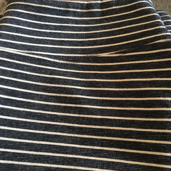 Urban Outfitters Skirt - Picture 4 of 6