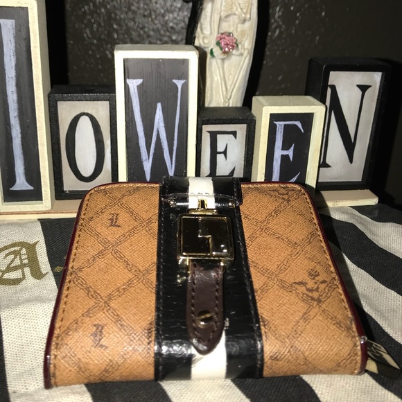 LAMB - Picture 2 of 4