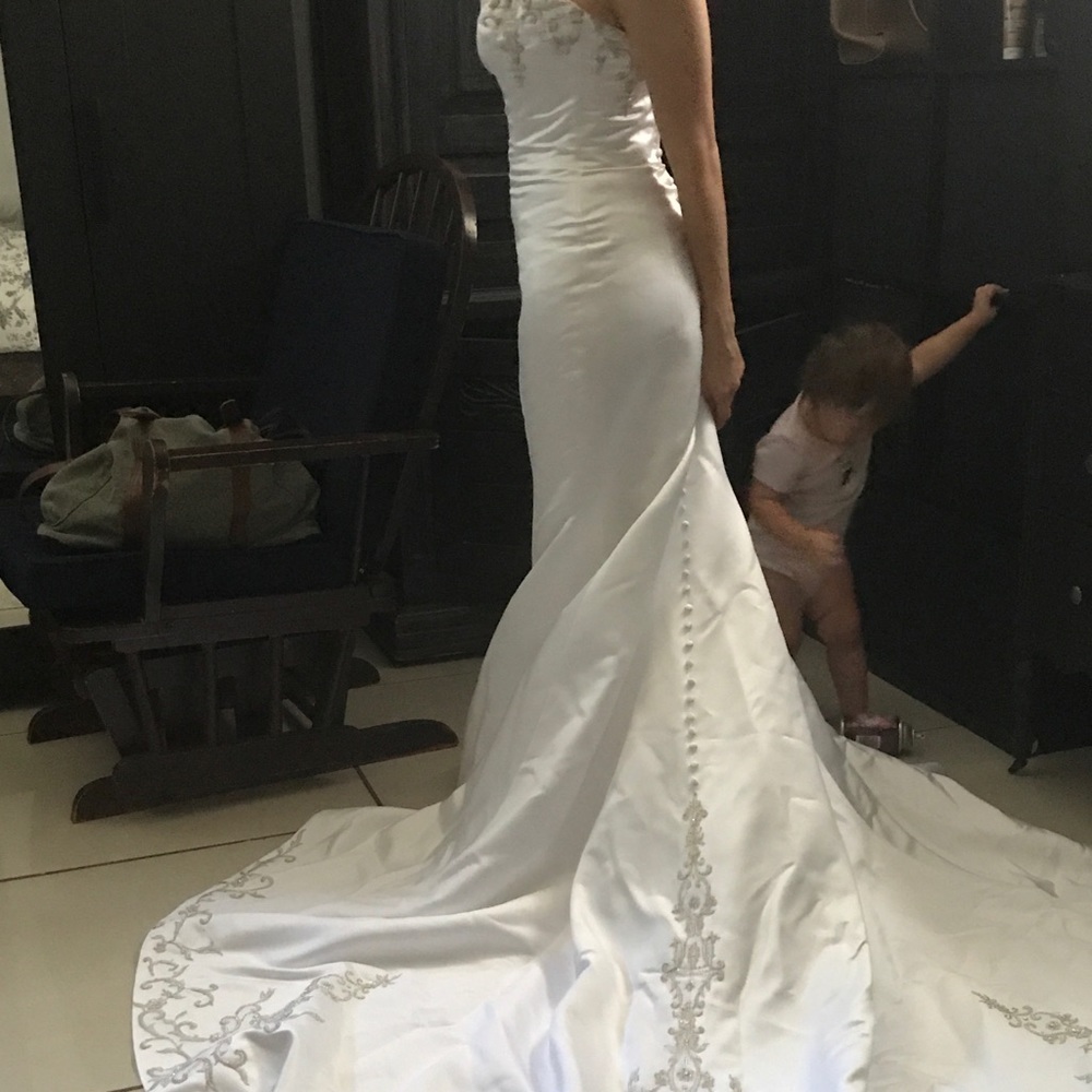 Wedding dress
