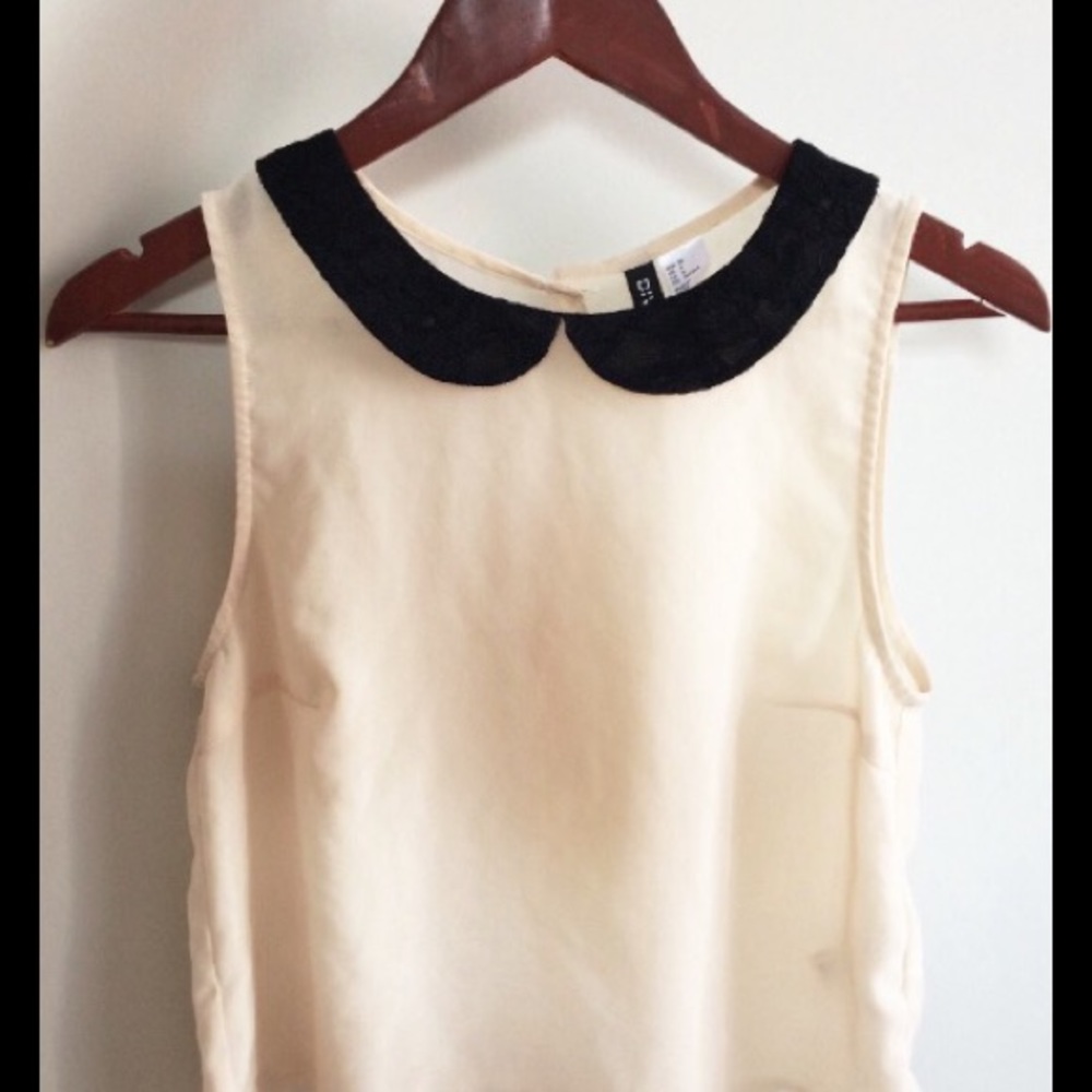 Sleeveless Blouse