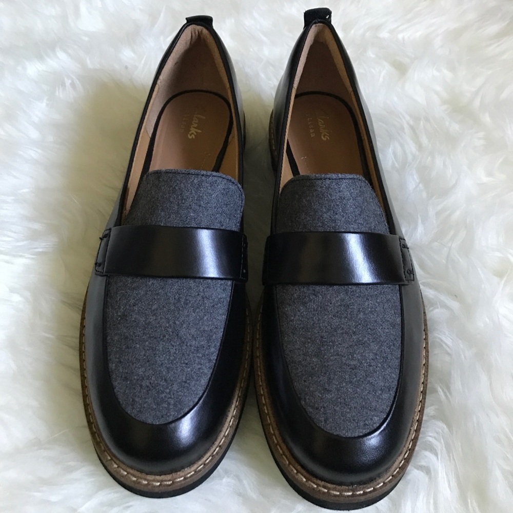 Clarks flat - Picture 1 of 5