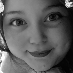 Meet your Posher, Kara