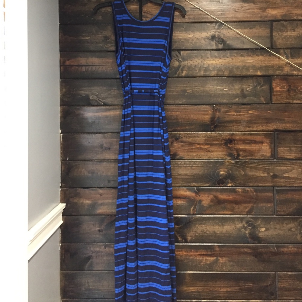 Old Navy maternity dress