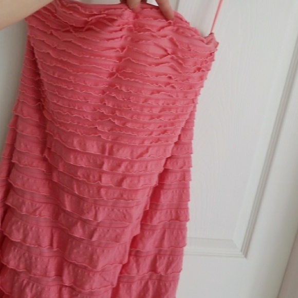 Pink dress - Picture 2 of 3