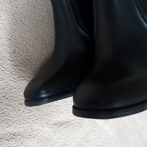 Black leather boots - Picture 7 of 7