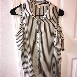 Forever 21 Black & White Open Shoulder Top