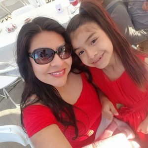 Meet your Posher, Alma