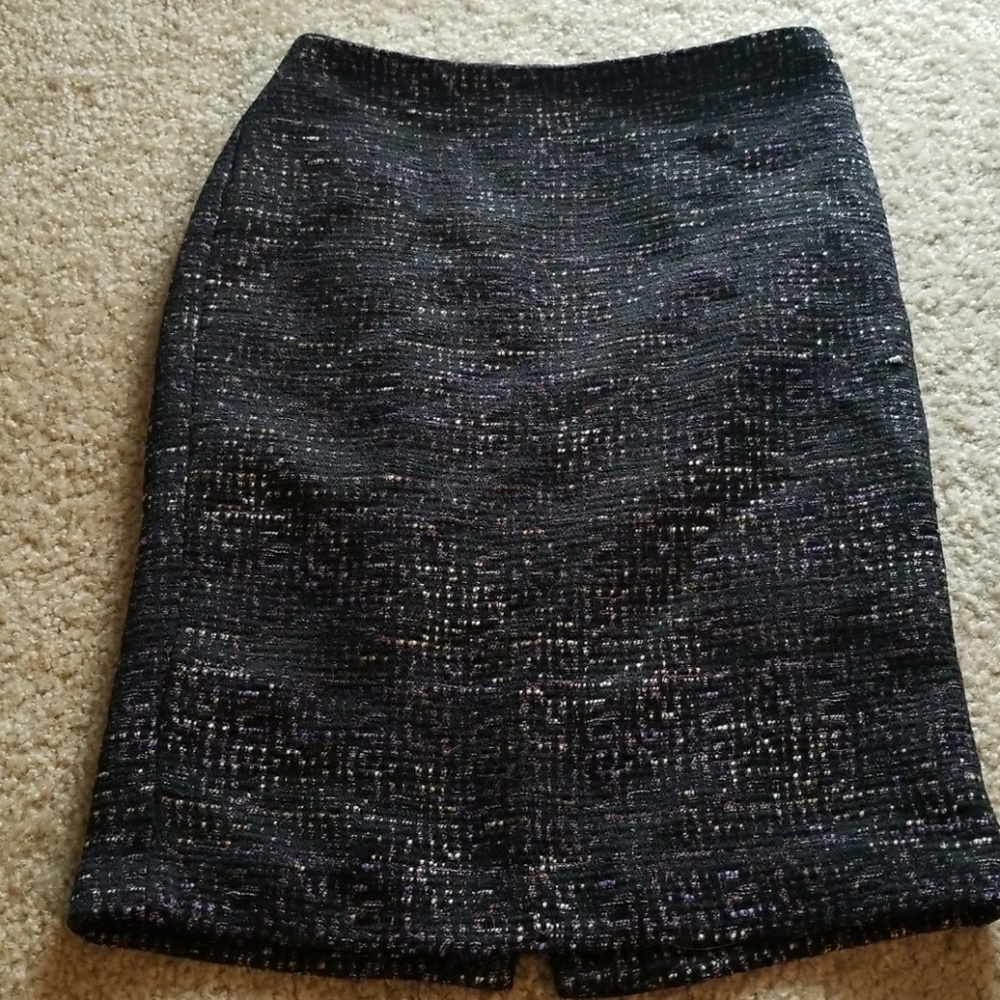 Skirt!