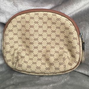 Gucci makeup case