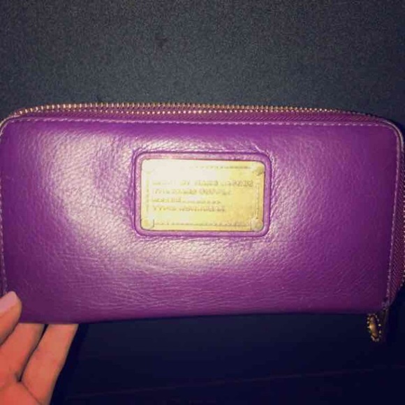 MARC By MARC JACOBS continental wallet - Picture 1 of 4
