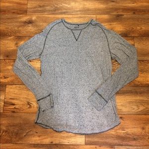 BKE Vintage Men’s Gray Long Sleeve Henley Tee