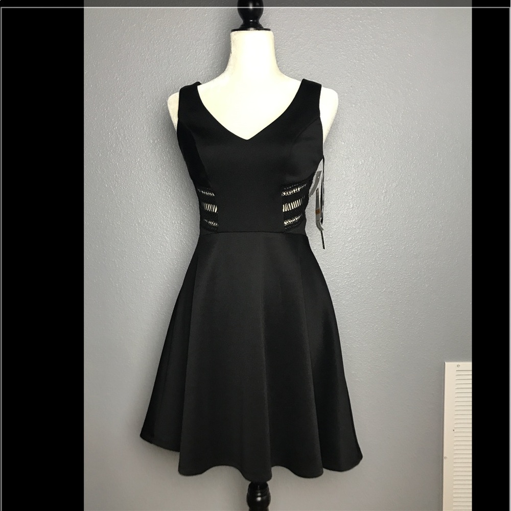 XOXO DRESS SIZE 3/4