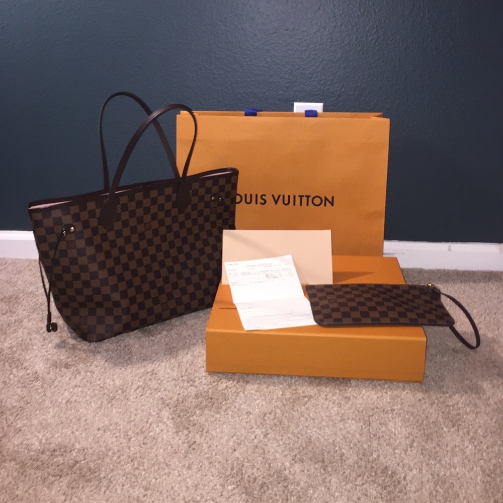 Louis Vuitton Damier Neverfull MM