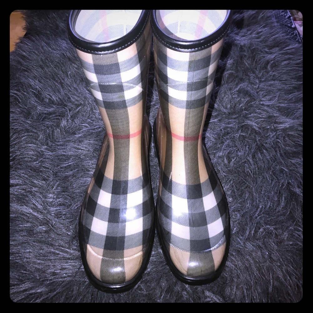 Burberry Nova check Rainboots