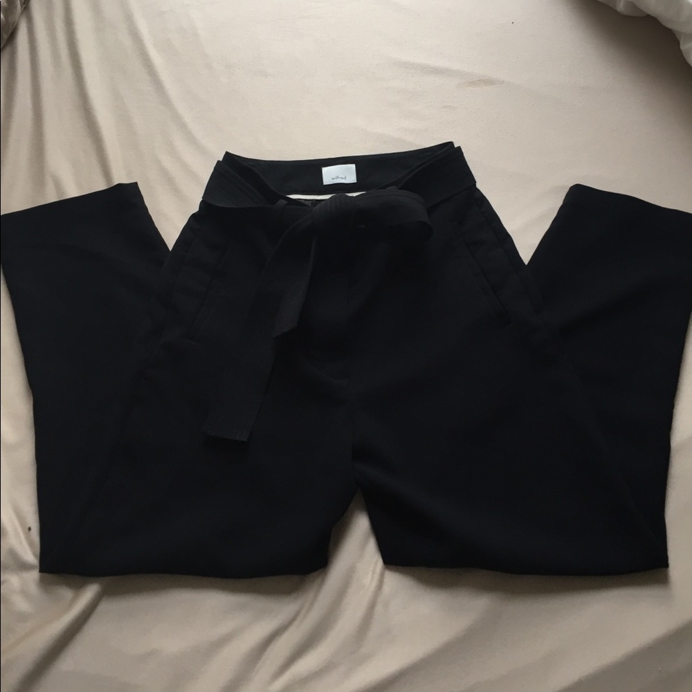 Aritzia Trousers With Sash Belt
