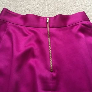 H&M Skirts - H&M satin magenta midi skirt H&M Skirts - H&M satin magenta midi skirt