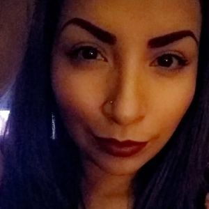 Meet your Posher, Valerie