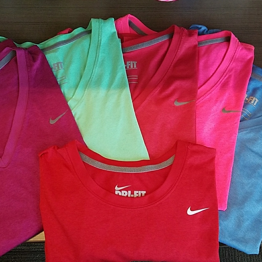 EUC LOT of 6 size medium Nike dri-fit tshirts