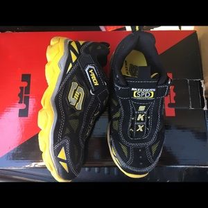 SOLD-Preschool Sketcher sneaker