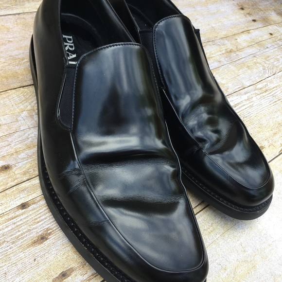 Men\'s Prada loafers. Real black leather. Size 9 main image 5