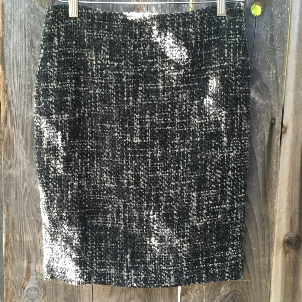 Forever 21 Wool Blend Boucle Texture Pencil Skirt