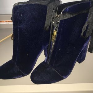 ZARA TRF BLUE VELVET BOOTS (brand new)
