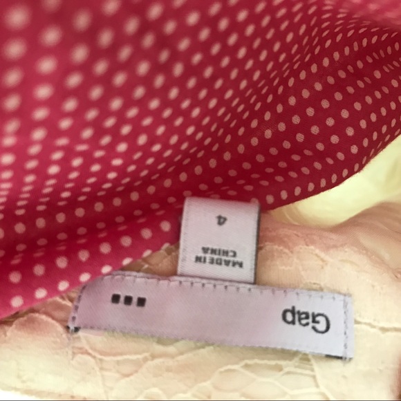 Ivory lace skirt - Picture 3 of 3