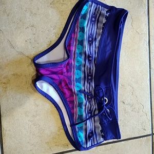 Athleta Belize dolphin short blue