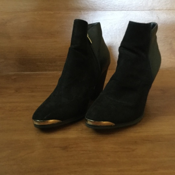 justfab black booties