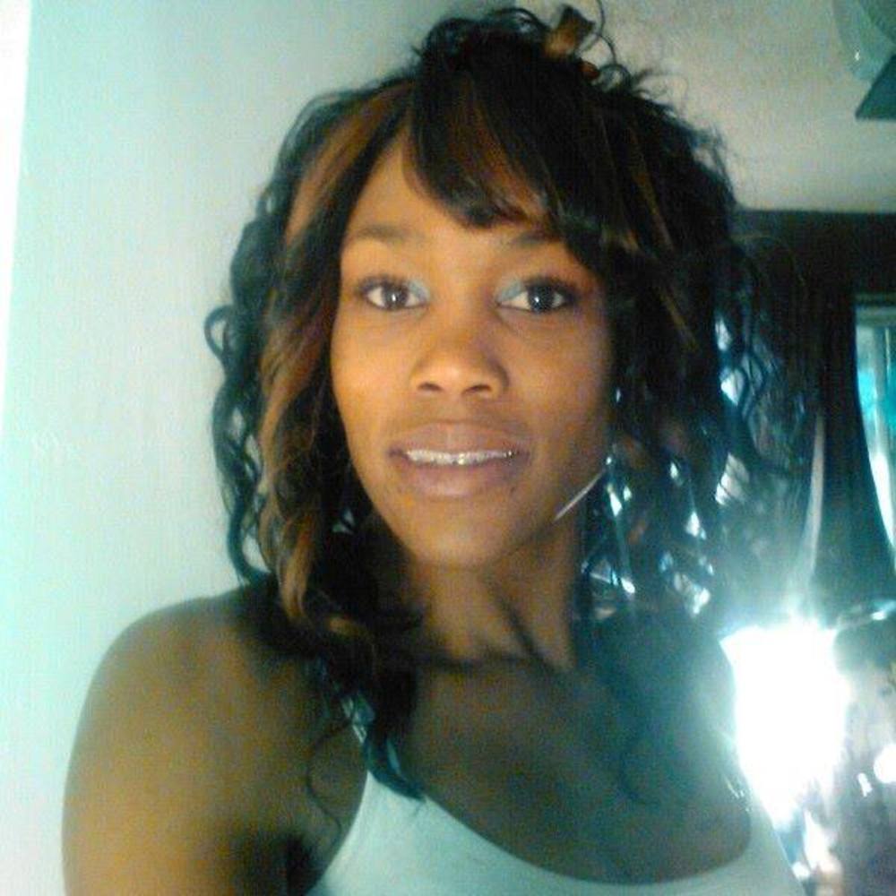 Meet your Posher, Evy