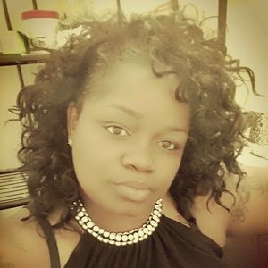 Meet your Posher, Labelle