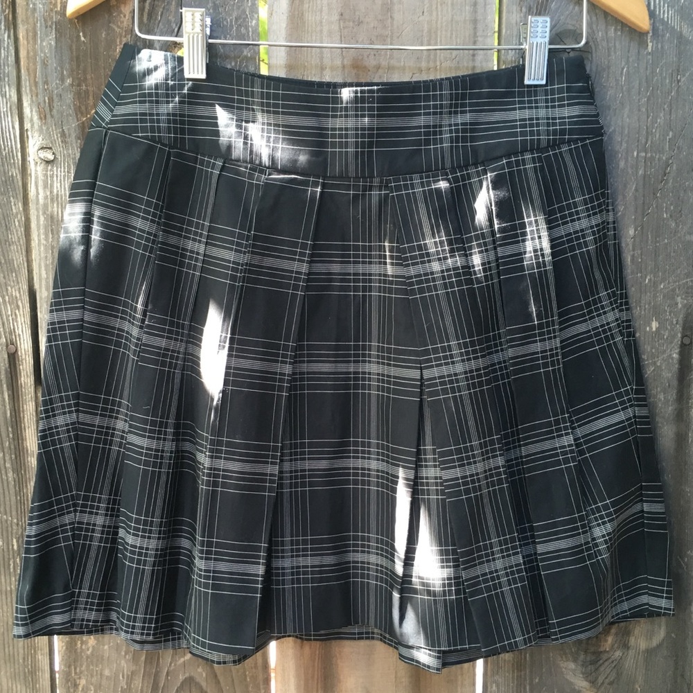Gap Mini Windowpane Plaid Pleated Skirt