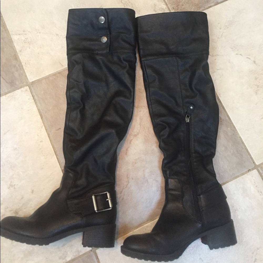 Black tall boots