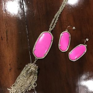 Kendra Scott set